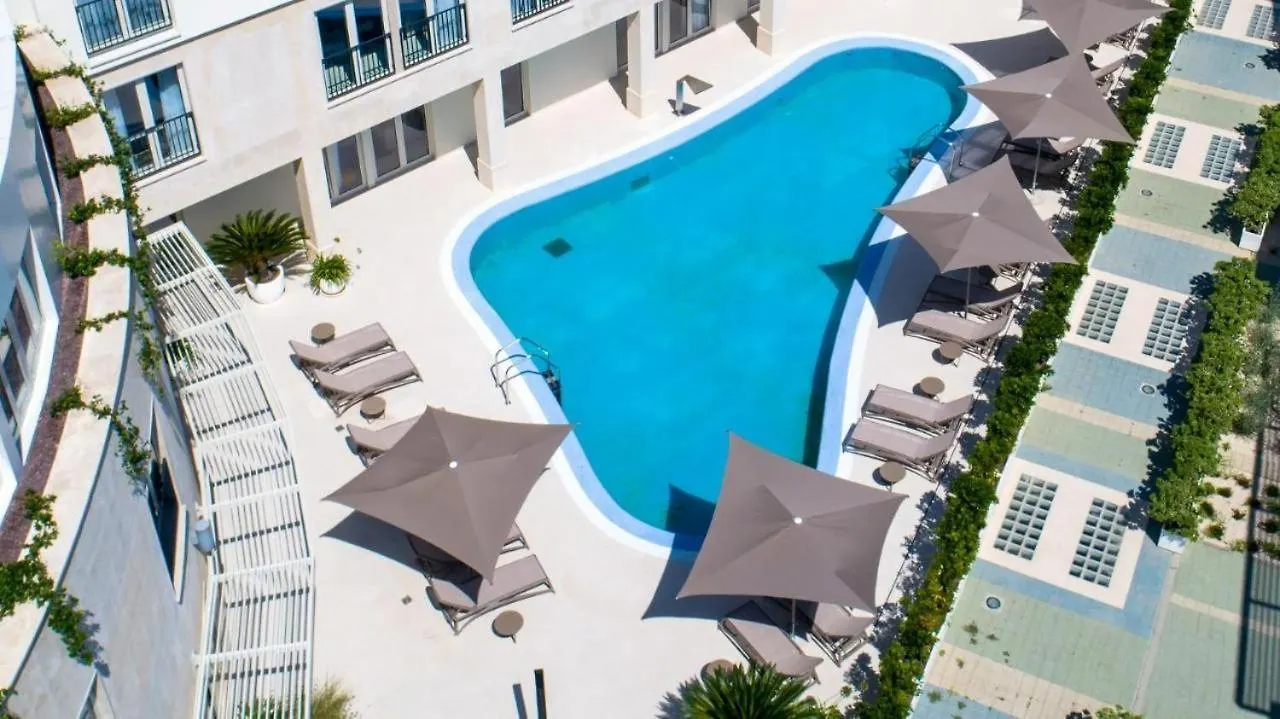 Lux Pool Suite Umag