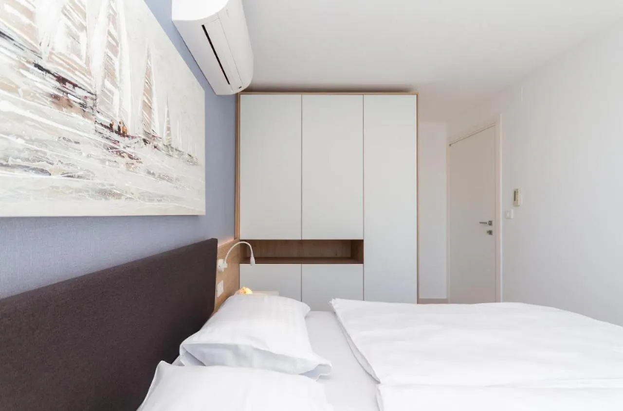 Apartment Lux Pool Suite Umag Croatia